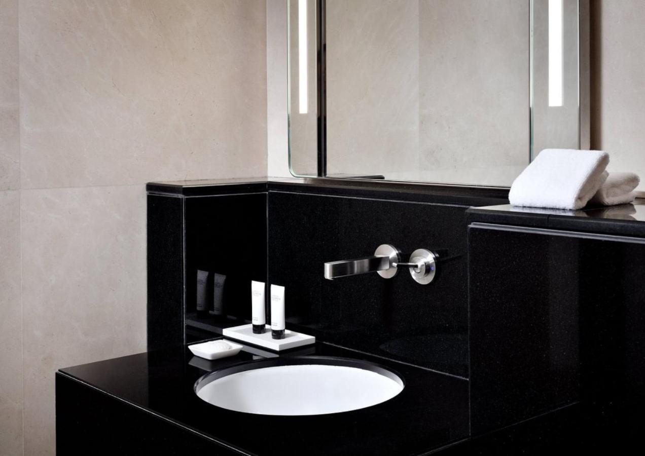 Address Dubai Mall Apartments By Qstay Ngoại thất bức ảnh